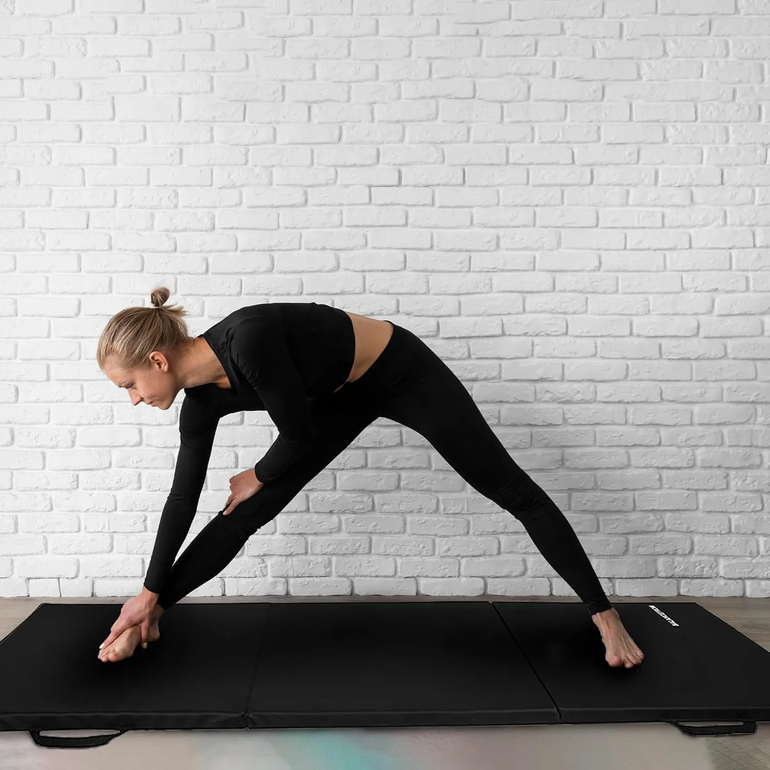 BalanceFrom 2ft x 6ft Three Fold Folding Exercise Mat with Carrying Handles for MMA, Gymnastics and Home Gym Protective Flooring, 1.5-Inch Thick, Multiple Colors