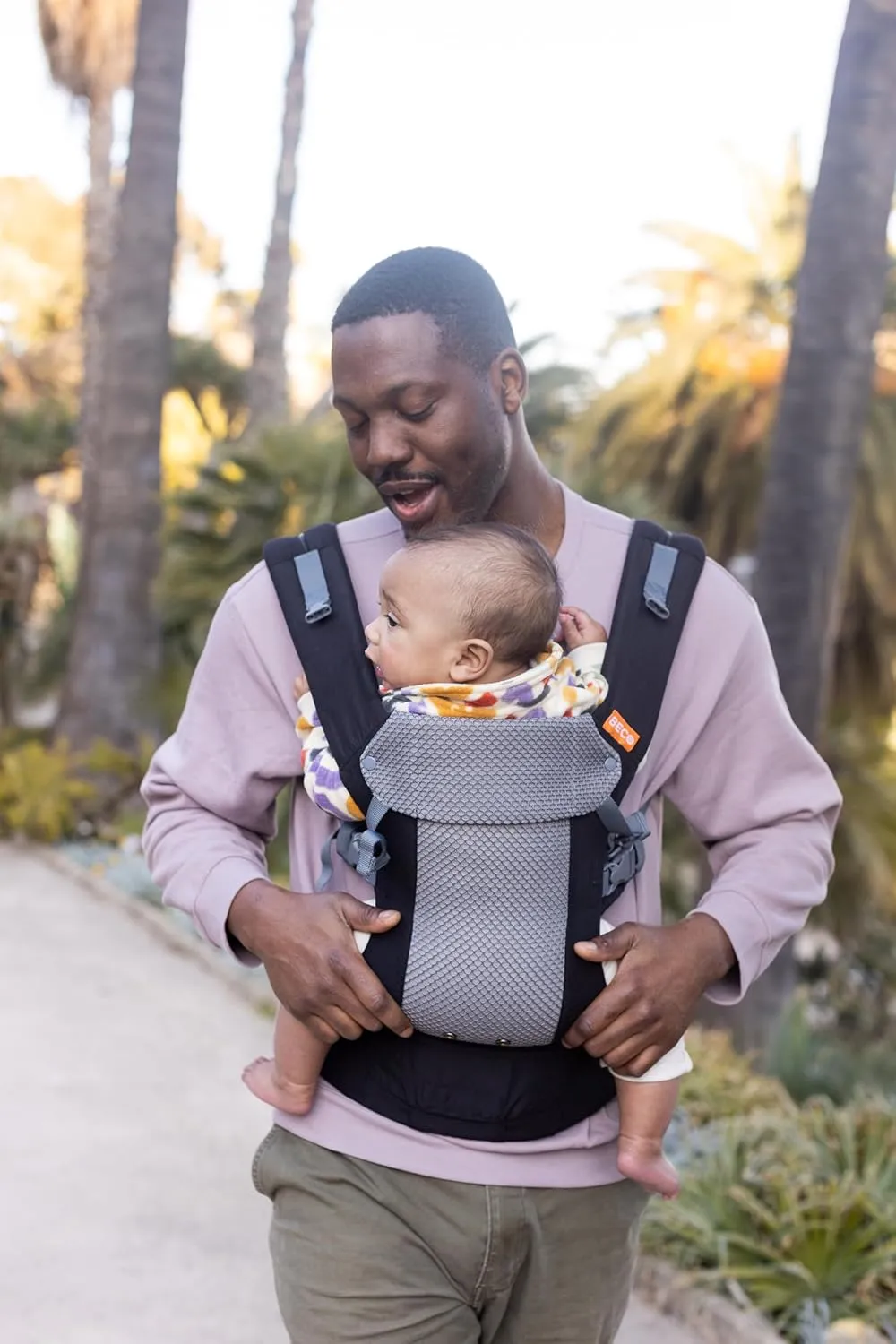 Beco Baby Carrier Gemini Newborn to Toddler - Front, Back and Hip Seat Carrier, Baby Carrier Backpack & Baby Front Carrier with Adjustable Seat, Ergonomic Baby Holder Carrier 7-35lbs (Cool Black)