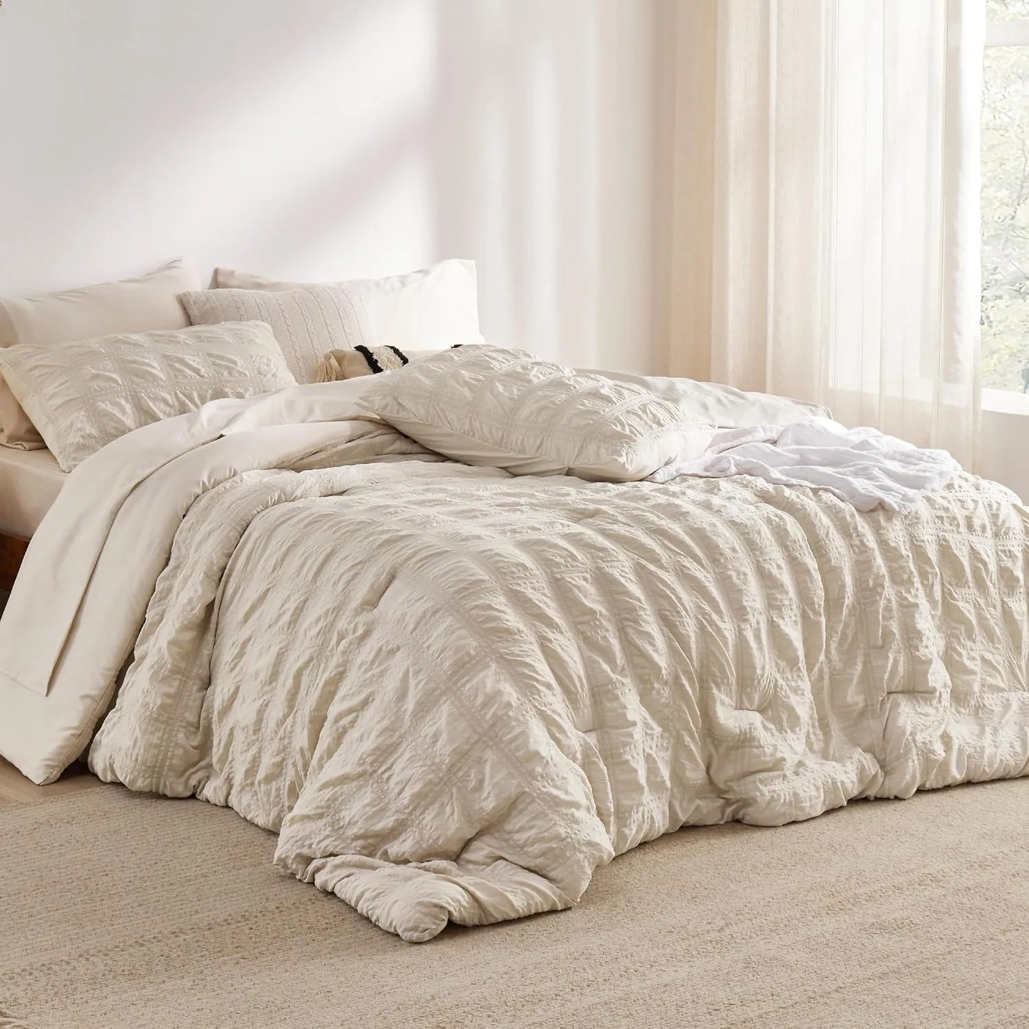 Bedsure Bed in a Bag Full - 7 Pieces Plaid Seersucker Bedding Comforter Sets, Soft Lightweight Beige Boho Bed Set with Comforters Full Size, Sheets, Pillowcases & Shams