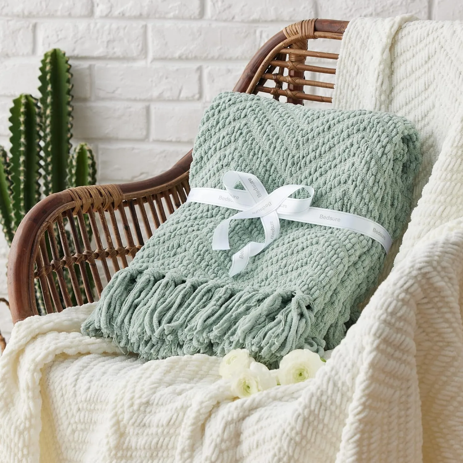 Bedsure Sage Green Throw Blanket for Couch – Versatile Knit Woven Chenille Blanket for Chair, Super Soft, Warm & Decorative Blanket with Tassels for Bed, Sofa and Living Room (Sage Green, Throw)