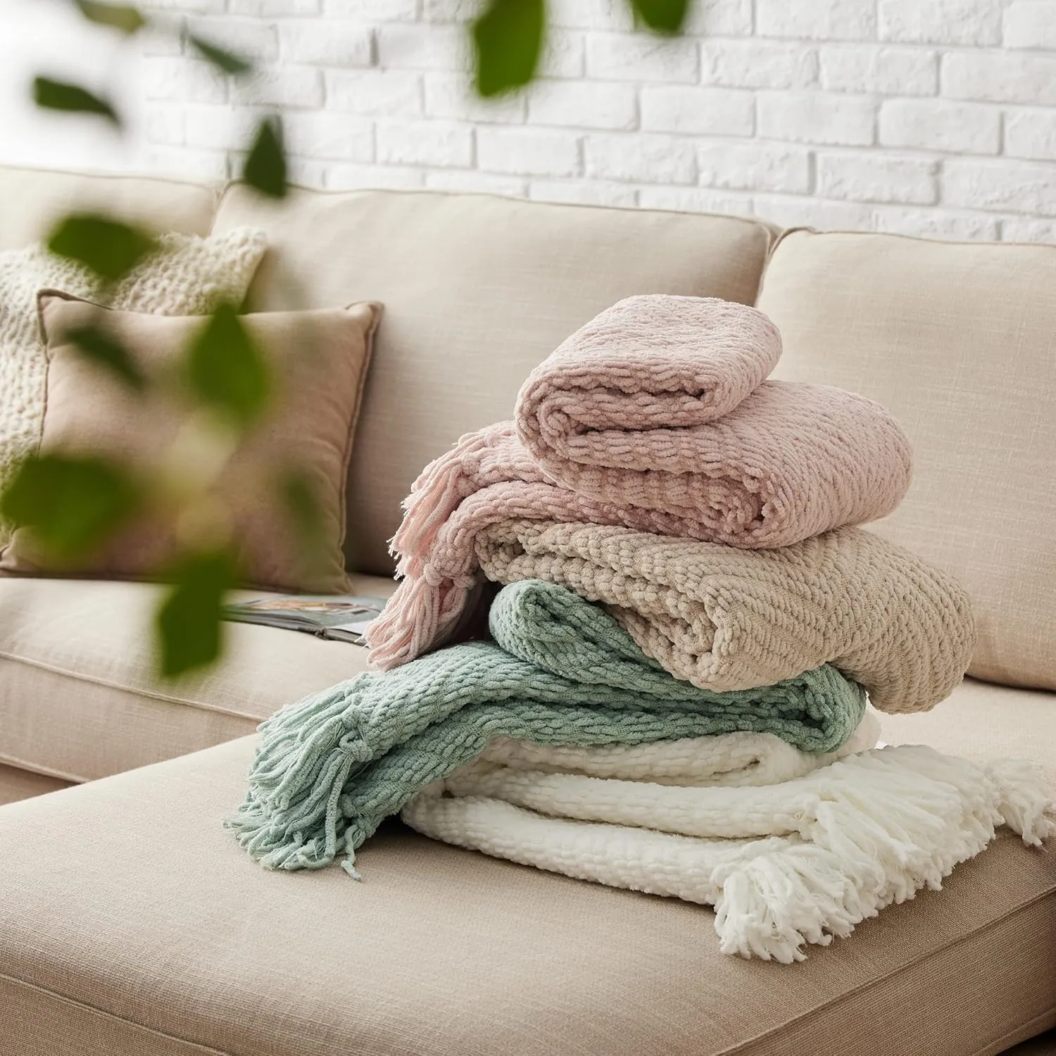 Bedsure Sage Green Throw Blanket for Couch – Versatile Knit Woven Chenille Blanket for Chair, Super Soft, Warm & Decorative Blanket with Tassels for Bed, Sofa and Living Room (Sage Green, Throw)
