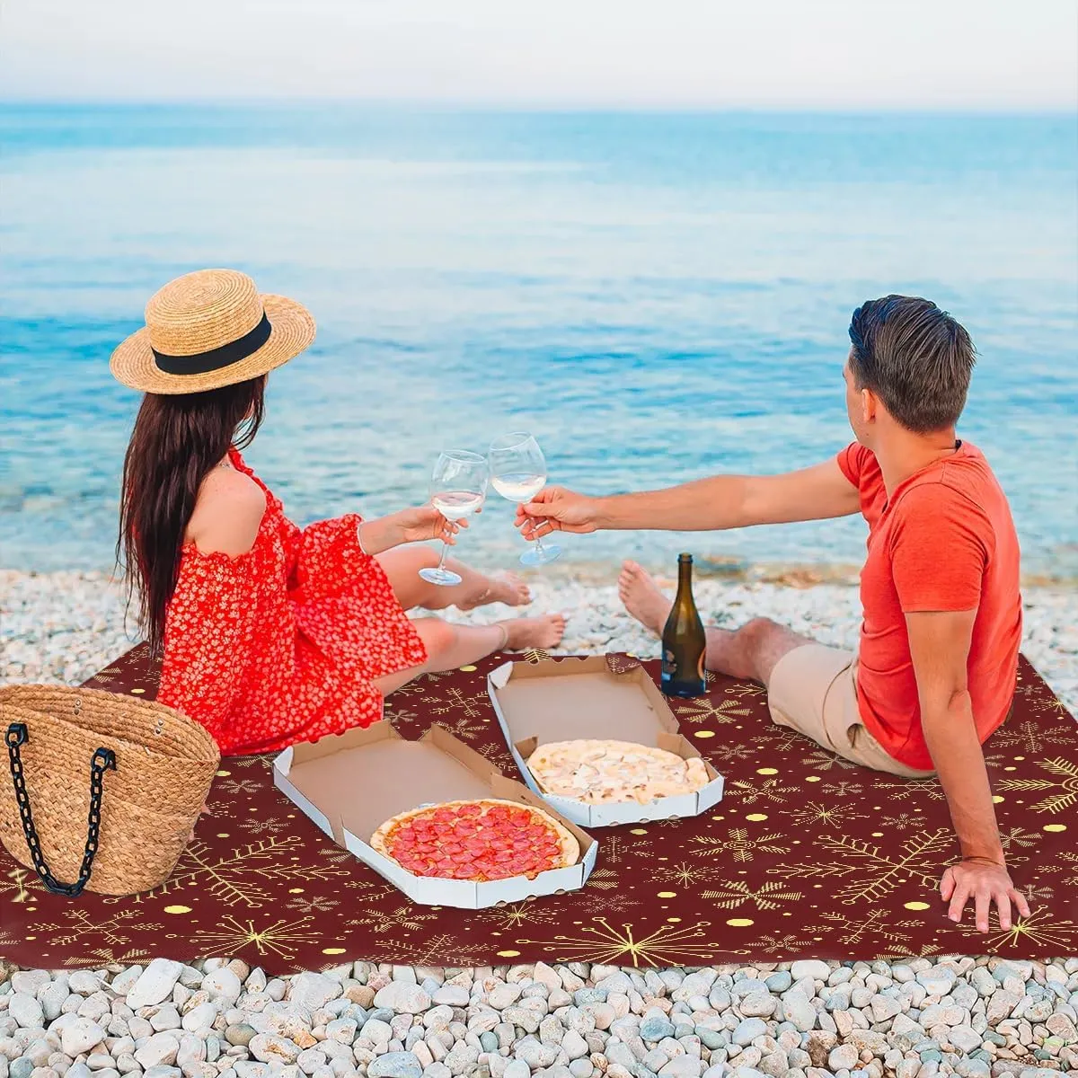 Christmas Snowflake Beach Blanket, Sandproof Beach Mat, 68 x 59 Waterproof Quick Drying Sand Free Mat with 4 x Ground Spikes for Outdoor Travel Camping Hiking, Christmas Holiday