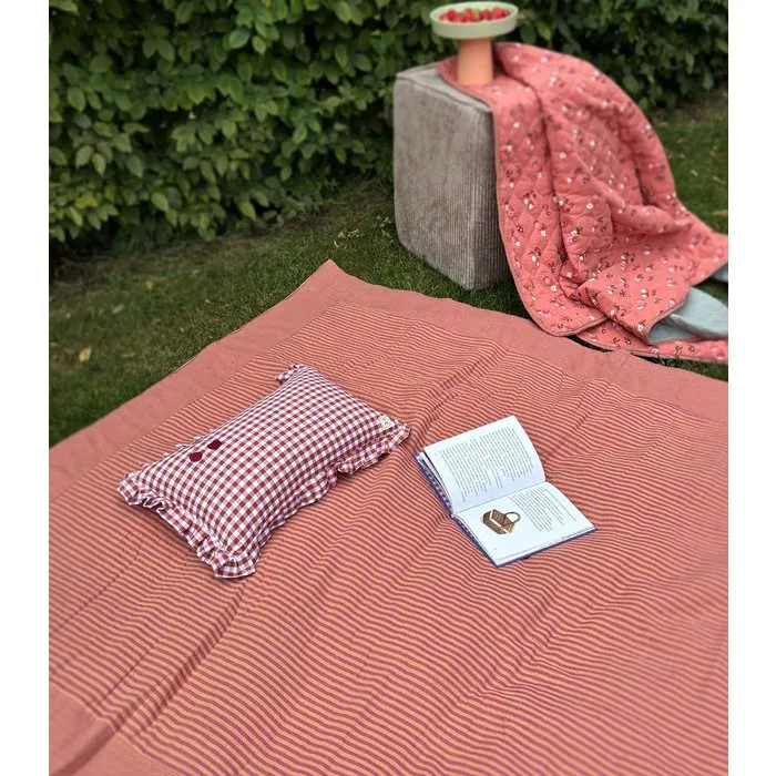 Dalia Stripes - XXL picnic blanket - picnic mat 180×150 cm