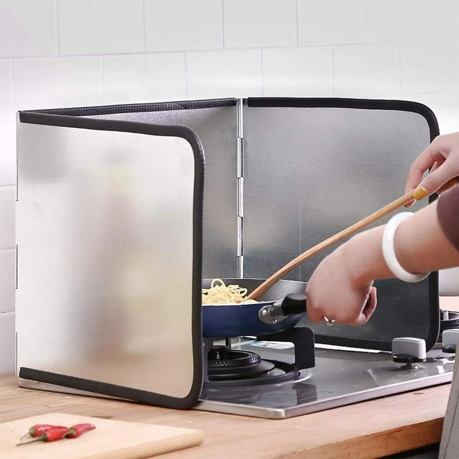 Foldable Stove Splatter Guard Grease Shield Nonstick Oil Stove Splash Guard Cooking Splatter Screen Kitchen Backsplash Protector For Stove Top Wall Gas Range Frying Pan Camping