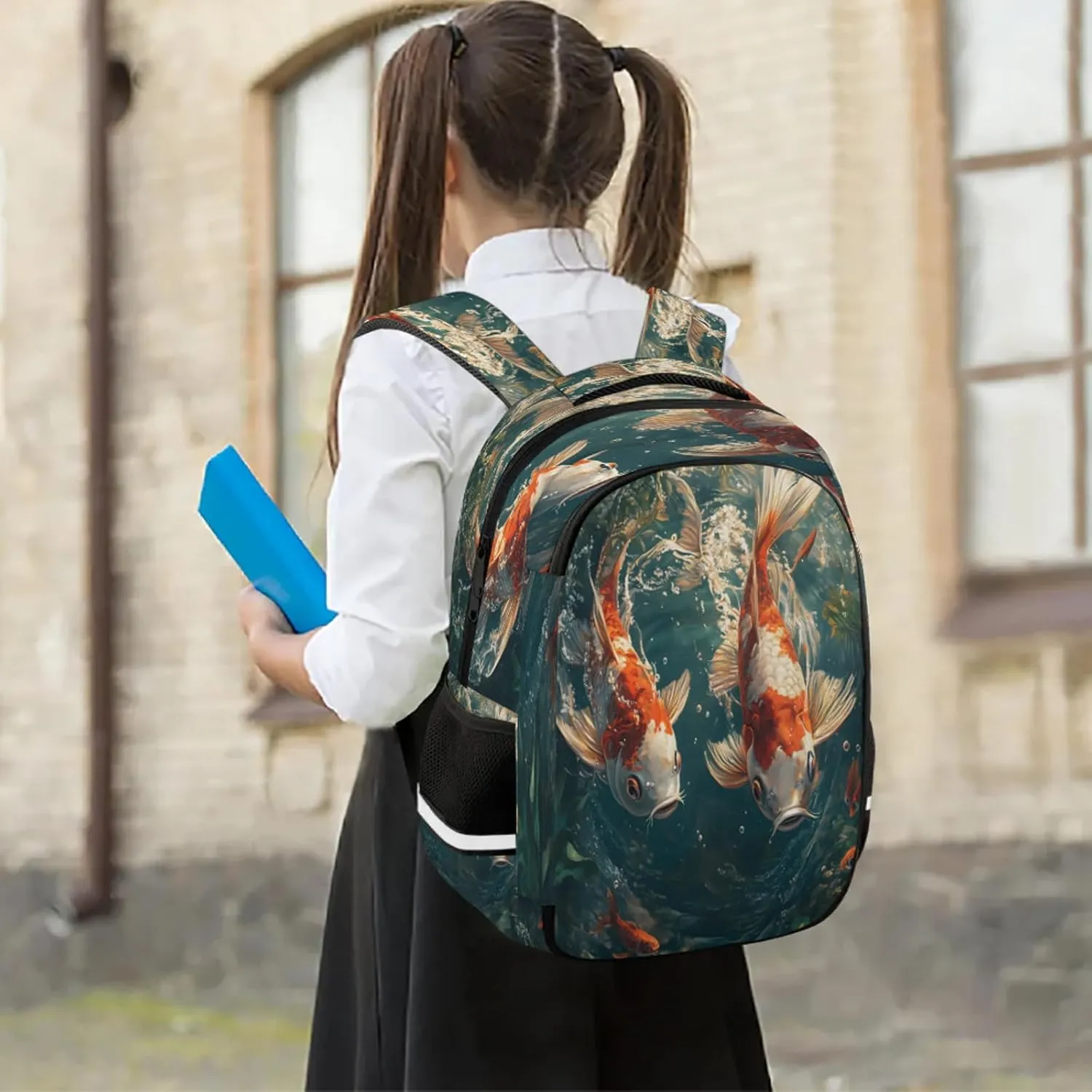 Gold fish Pattern Travel Backpack Waterproof Laptop Shoulder Bag with Adjustable Strap Casual Hiking Gym Travel Daypack