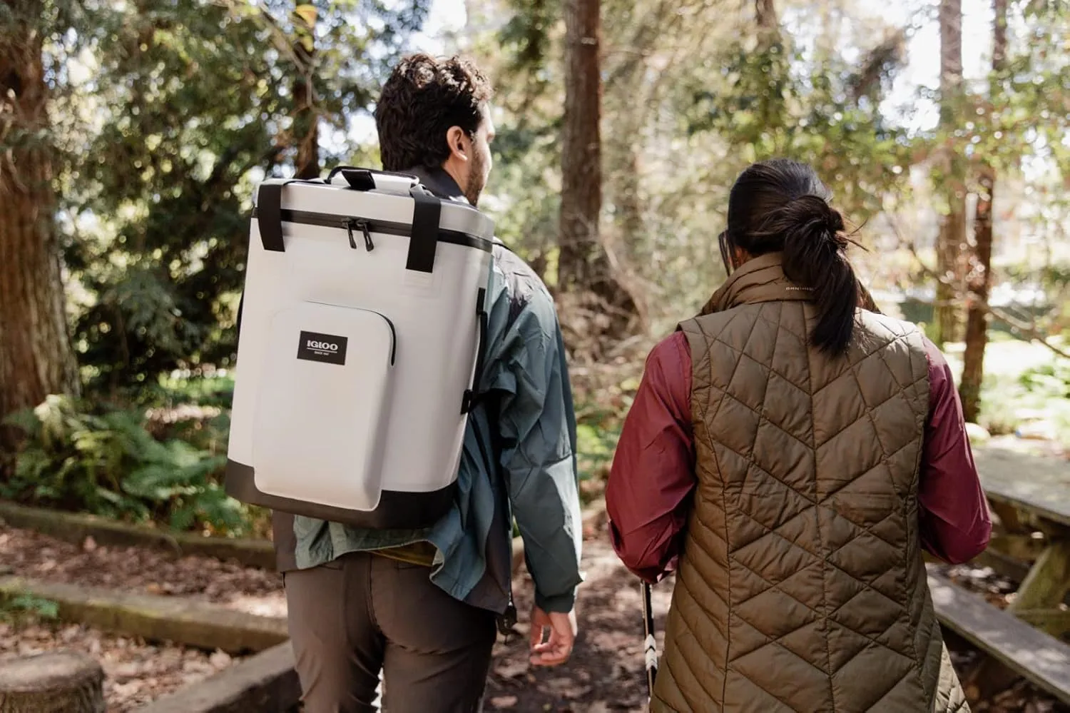 Igloo Trailmate Soft Cooler, Insulated Leakproof Softsided Cooler Bag, Portable Ice Chest, Lunch Cooler Tote Bag
