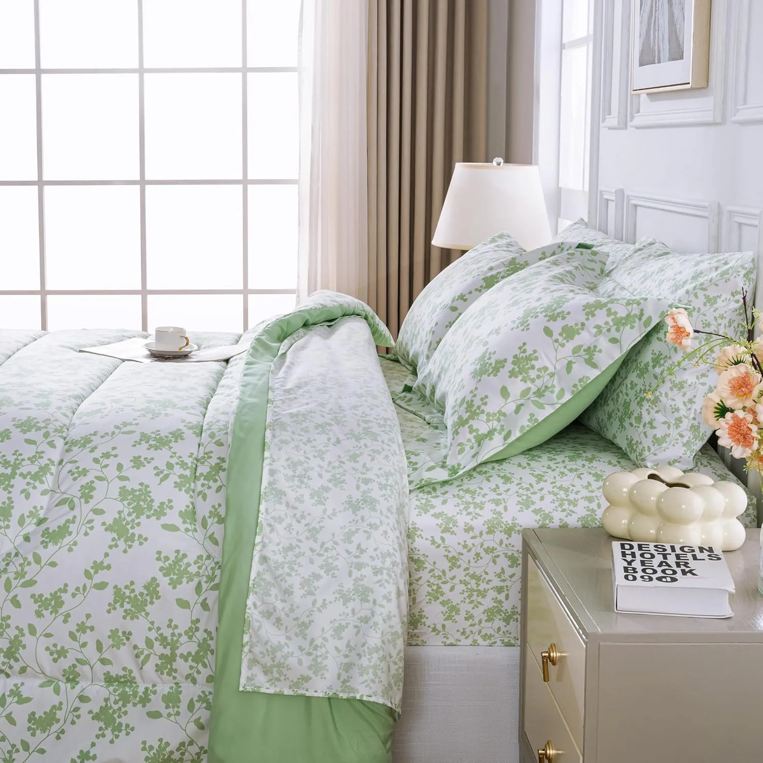 King Size Comforter Set, Floral Printed 7 Piece Bag in a Bag Bedding Set， All Season Lightweight Farmhouse Comforter with Sheets, Green Leaves Botanical Pattern