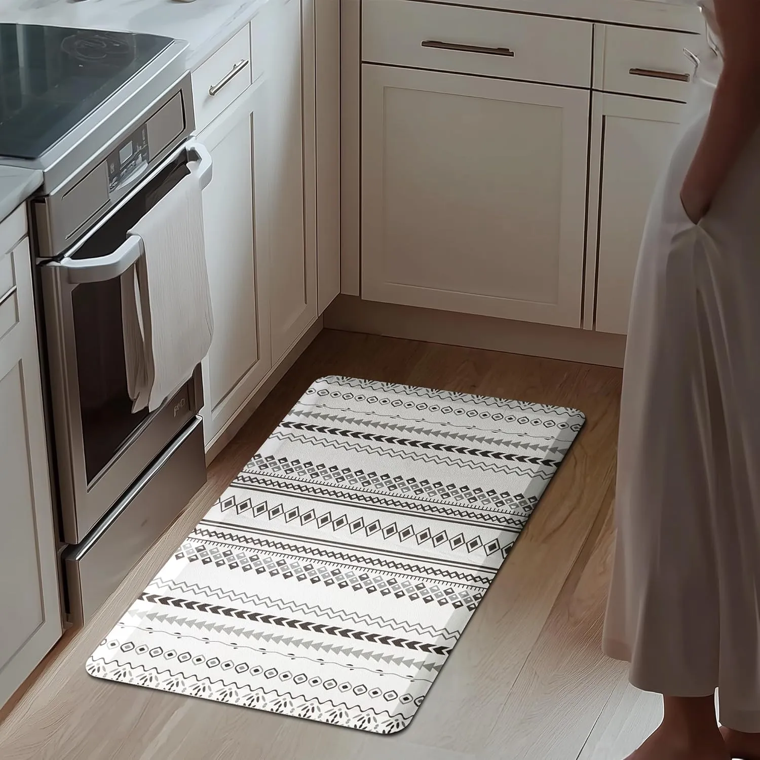 KOKHUB Boho Kitchen Mat, Farmhouse Cushioned Kitchen Rugs, Anti-Fatigue Non-Slip Kitchen Floor Mats, Stain Resistant Mats for Home, Office, Sink, Laundry-17.3" x39-1/2 Inch-Boho White