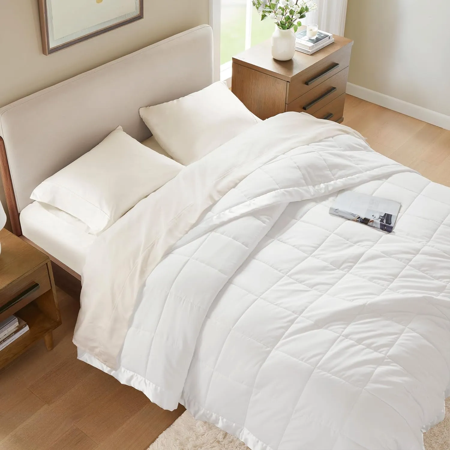 Madison Park Windom Down Alternative Blanket, Premium 3M Scotchgard Moisture Wicking Treatment, Lightweight and Soft Bed Cover For All Season, Satin Trim, White King