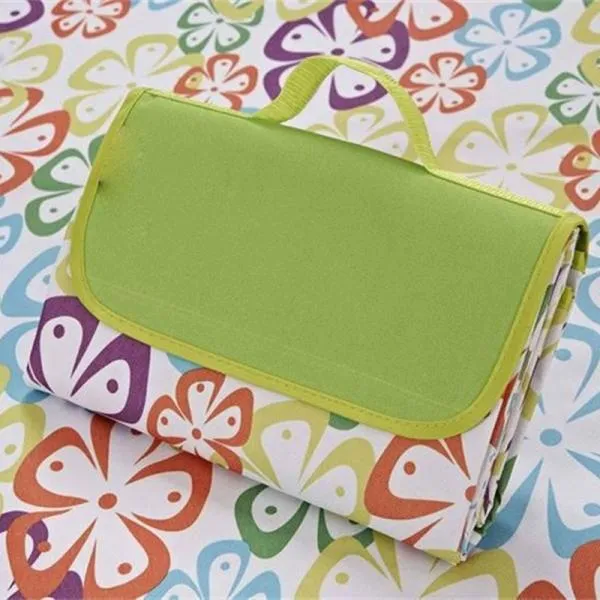 Outdoor Waterproof Camping Picnic Beach Mat Moistureproof Folding Mat Blanket 200x145cm Five-leaf Flower