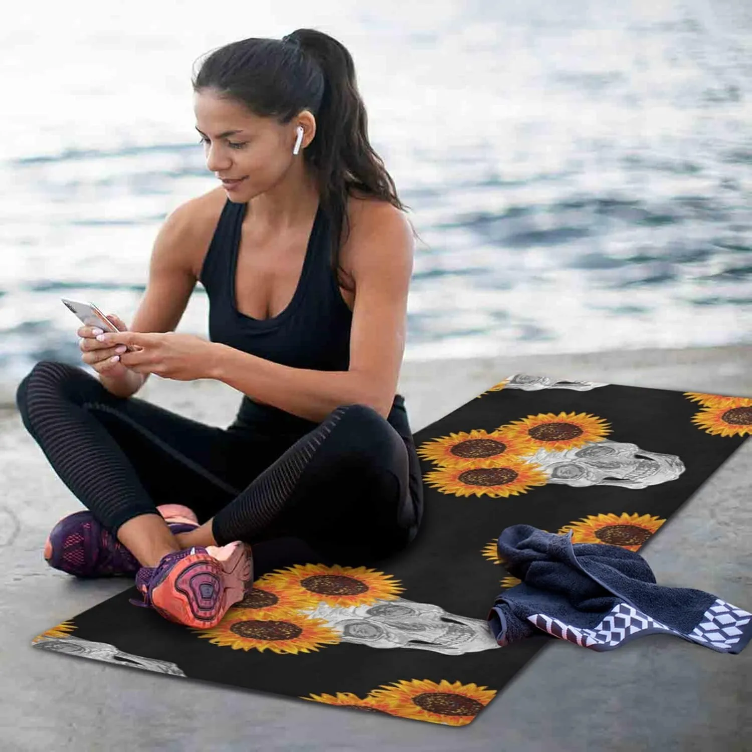 Poeticcity 1 mm Thick Non-Slip Rubber Yoga Mat, Durable Folding Workout Mat, Fitness Safe Mat with Bag for Pilates and Floor Exercises